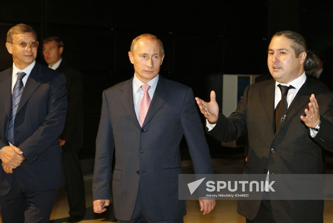 Vladimir Putin visits St Petersburg