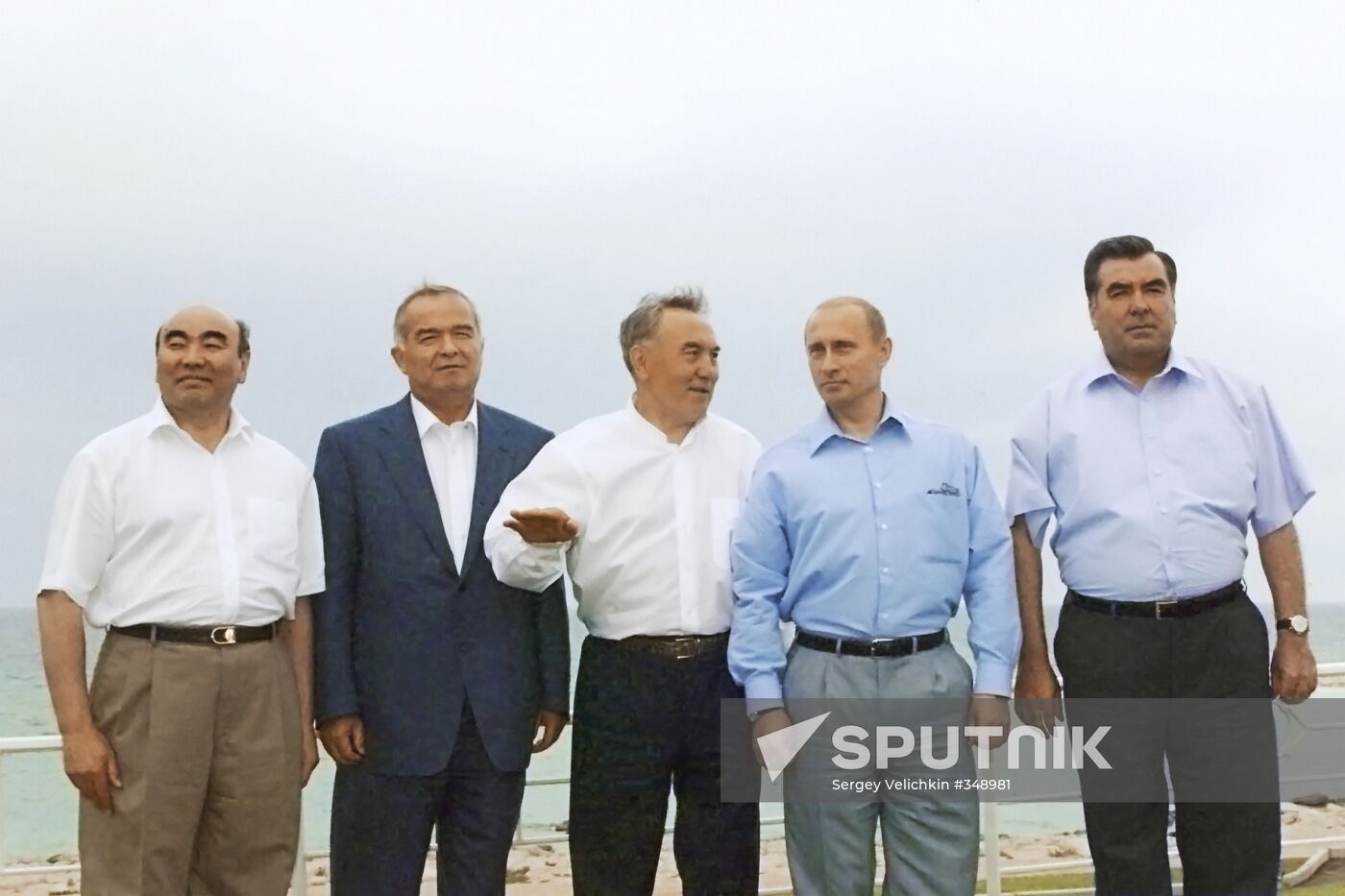 Akayev, Karimov, Nazarbayev, Putin, Rakhmonov