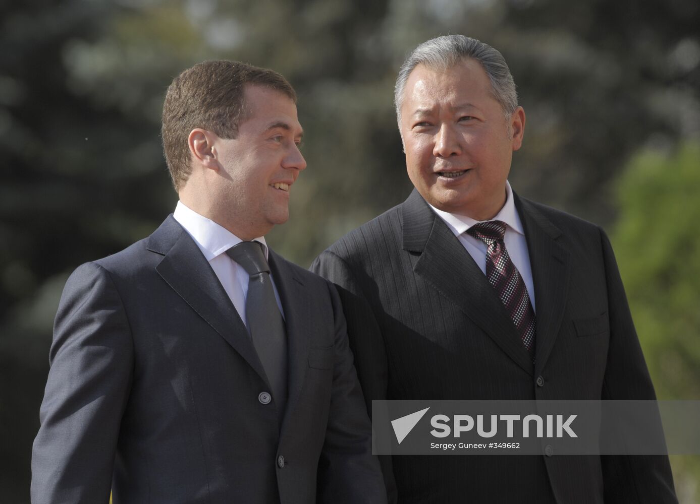 Dmitry Medvedev visits Kyrgyzstan