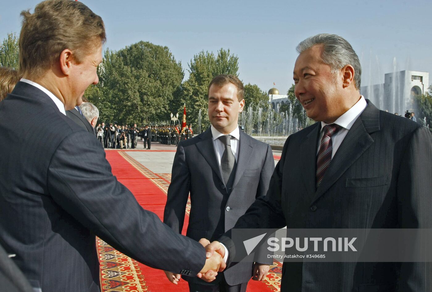 Dmitry Medvedev visits Kyrgyzstan