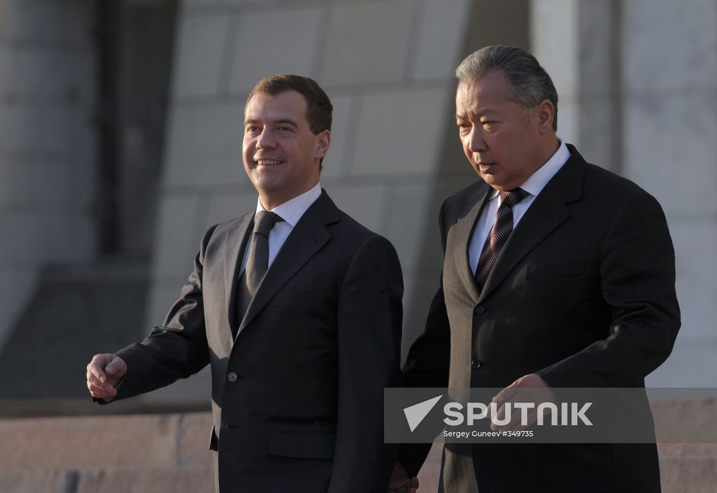 Dmitry Medvedev visits Kyrgyzstan