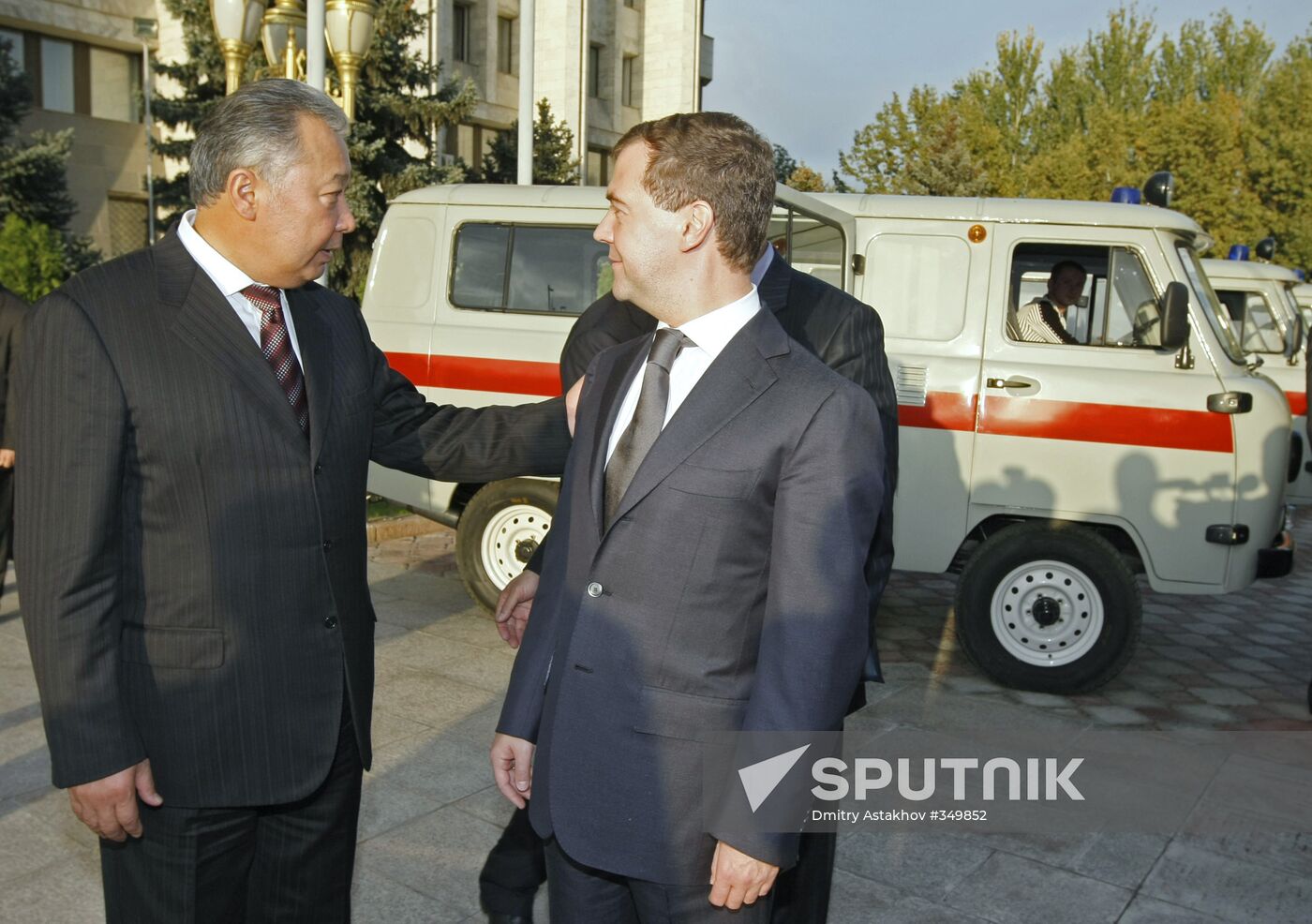 Dmitry Medvedev visits Kyrgyzstan