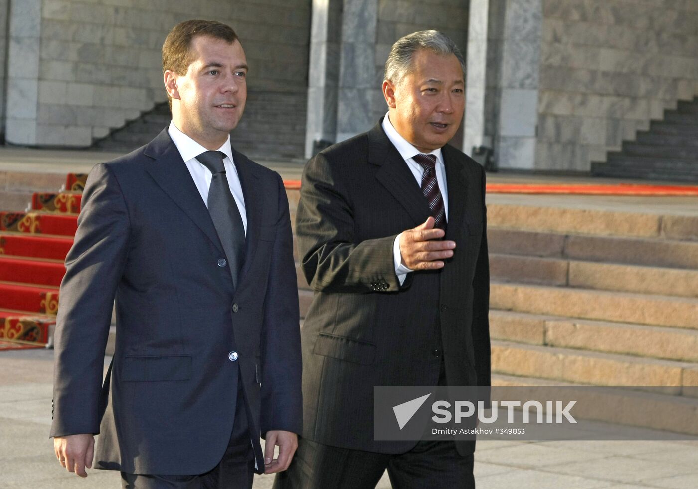 Dmitry Medvedev visits Kyrgyzstan