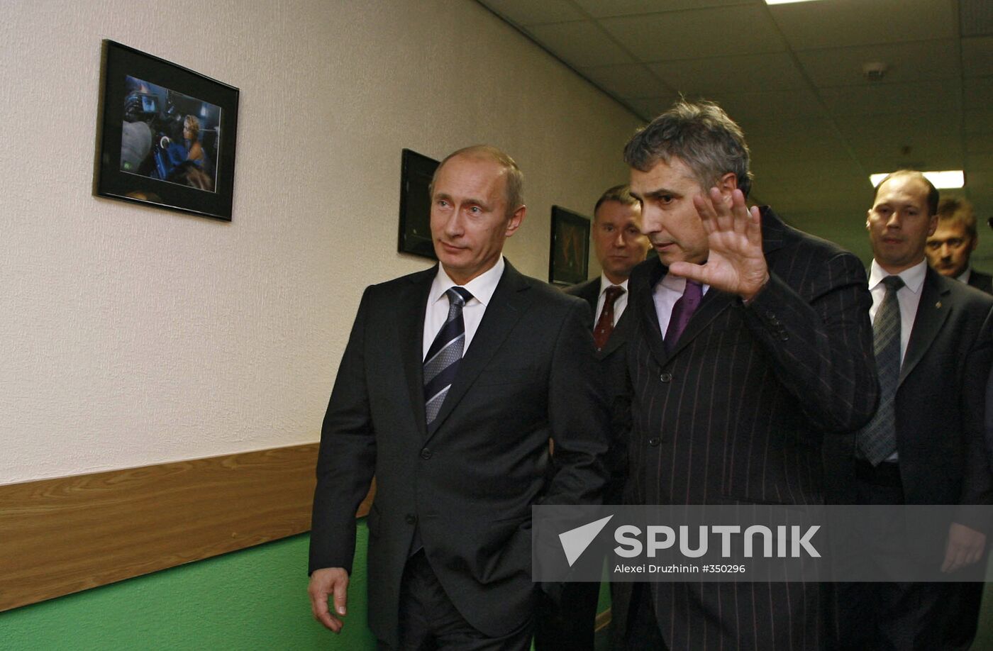 Russian Prime Minister congratulates NTV