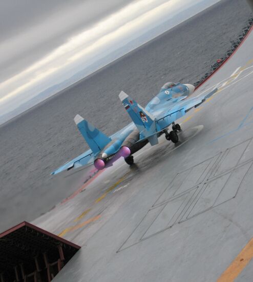 Mock combat of the Northern Fleet