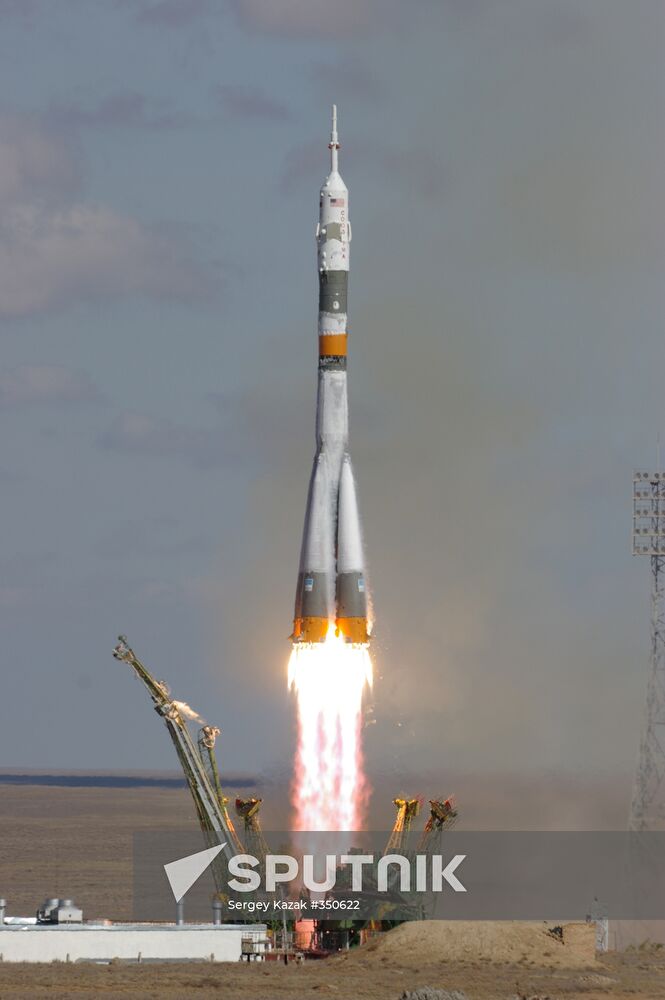 Soyuz-FG carrier rocket with Soyuz TMA-13