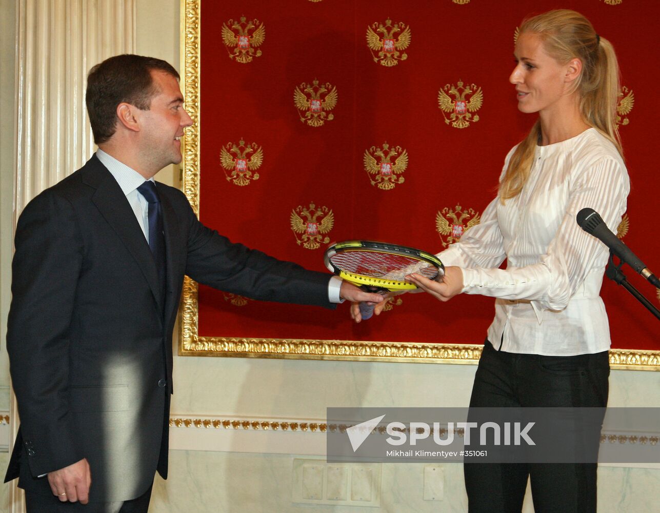 Dmitry Medved meets with Russian tennis-players