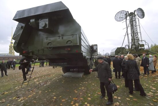 Topol ICBM mobile launcher displayed at museum in St. Petersburg