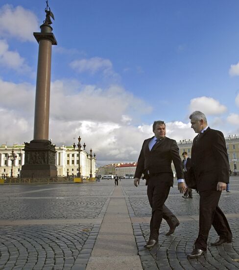 Council of CIS Defense Ministers meets in St. Petersburg