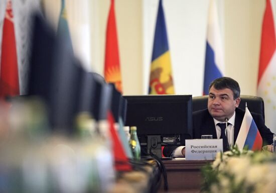 Council of CIS Defense Ministers meets in St. Petersburg