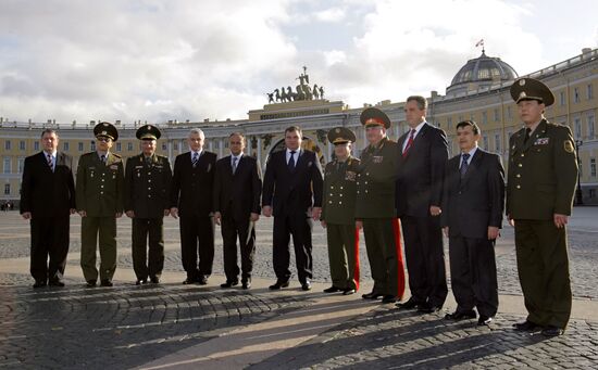 Council of CIS Defense Ministers meets in St. Petersburg