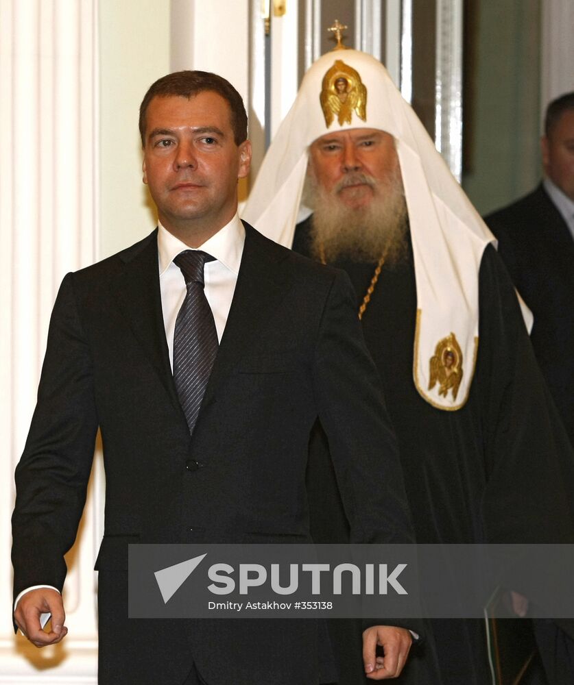 Dmitry Medvedev calls for rebuilding of New Jerusalem Monastery
