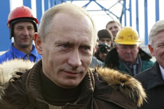 Vladimir Putin visits the Siberian Federal District