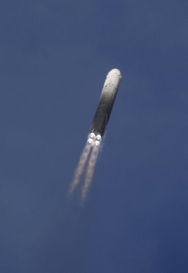 Launch of RS 18 ballistic missile from the Baikonur space center