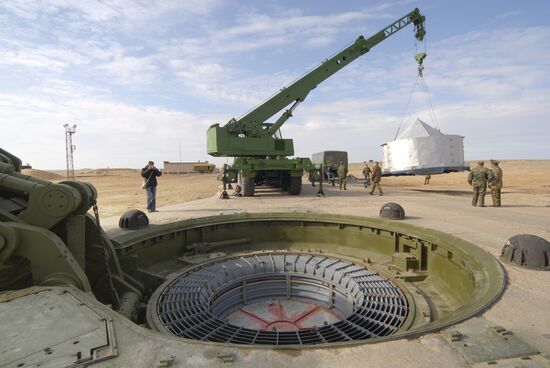 Launch of RS 18 ballistic missile from the Baikonur space center