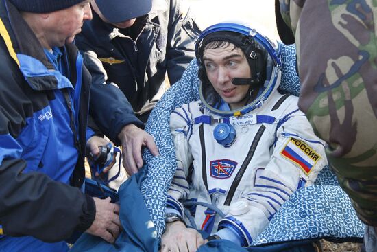 17th ISS expedition returns to Earth