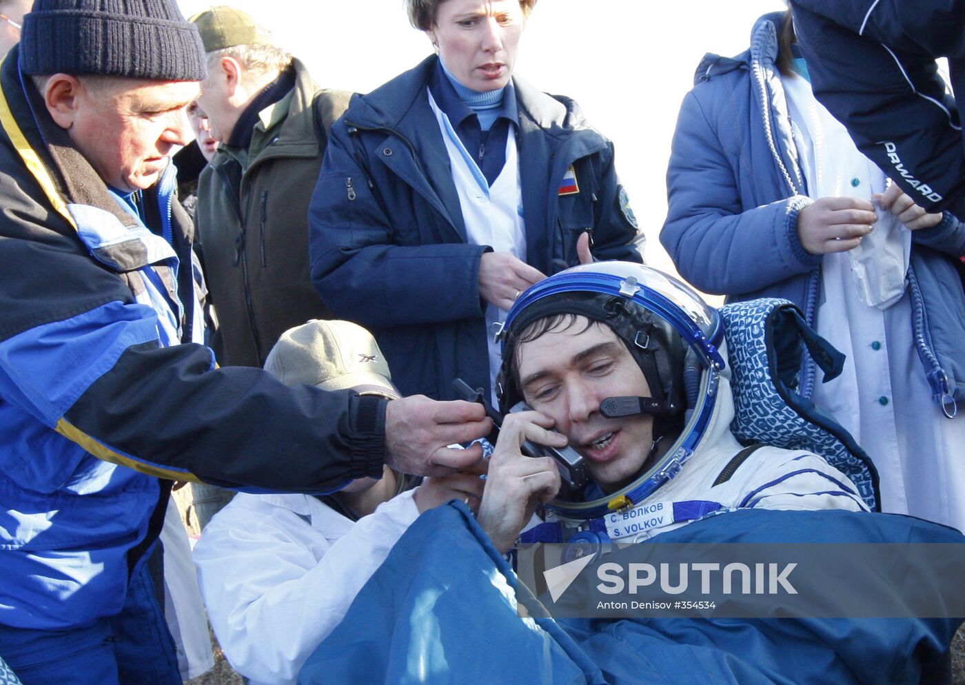 17th ISS expedition returns to Earth