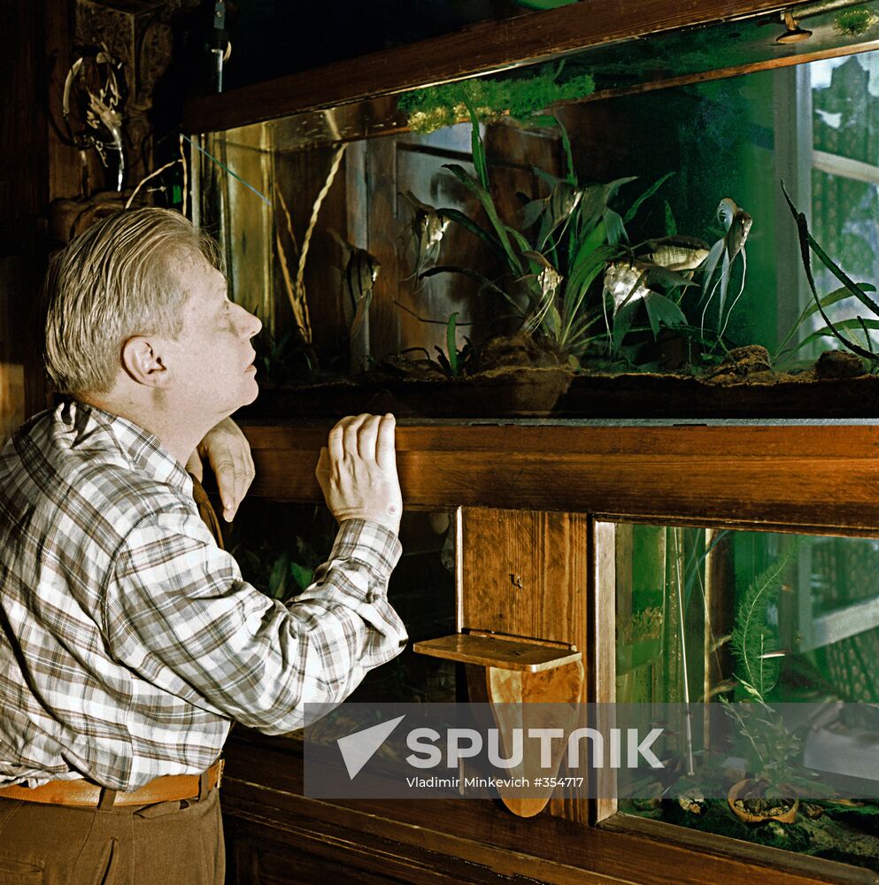 Sergei Obraztsov at home