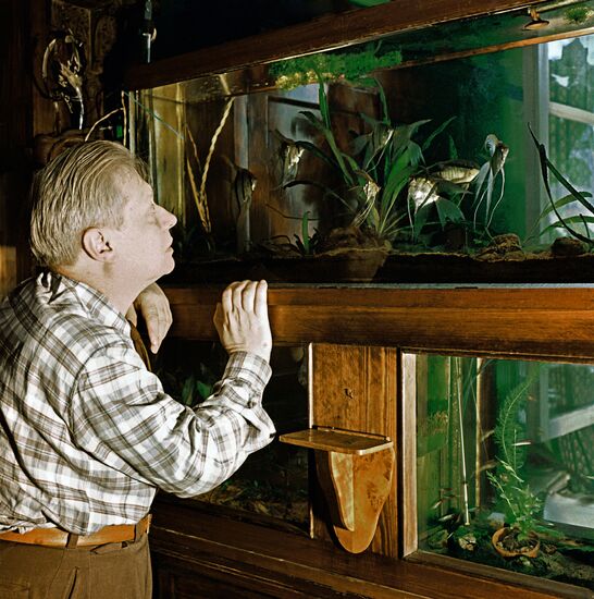 Sergei Obraztsov at home