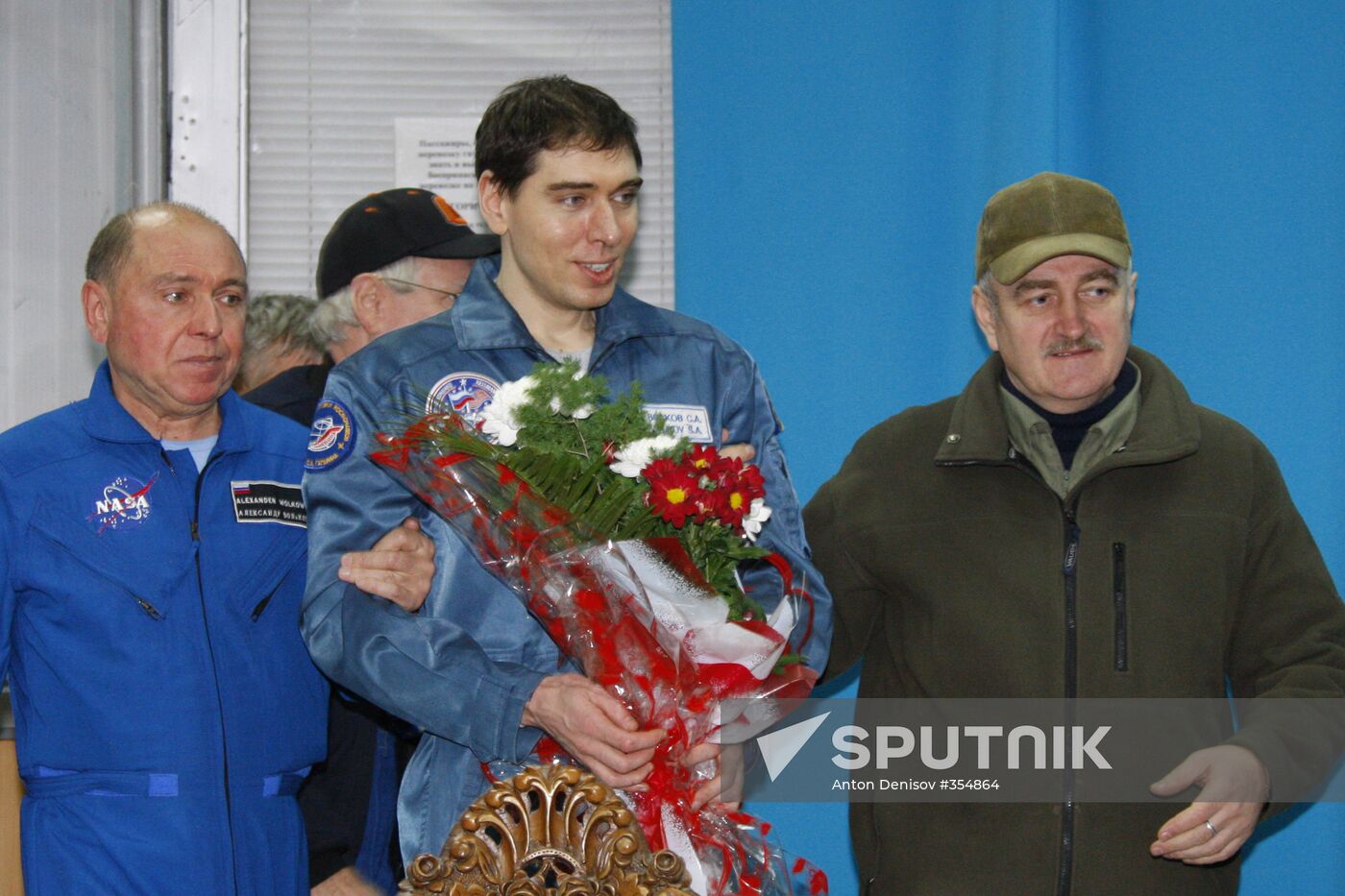 Return of the 17th mission to the International Space Station