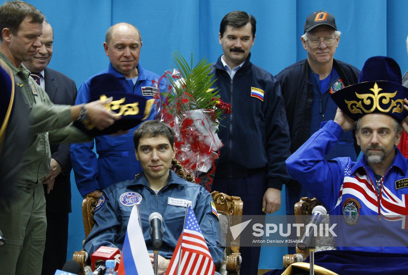 Return of the 17th mission to the International Space Station
