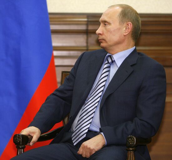 Russian prime minister meets with his Mongolian counterpart