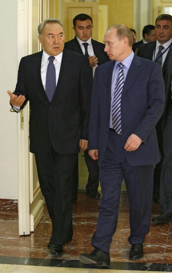 Vladimir Putin and Nursultan Nazarbayev