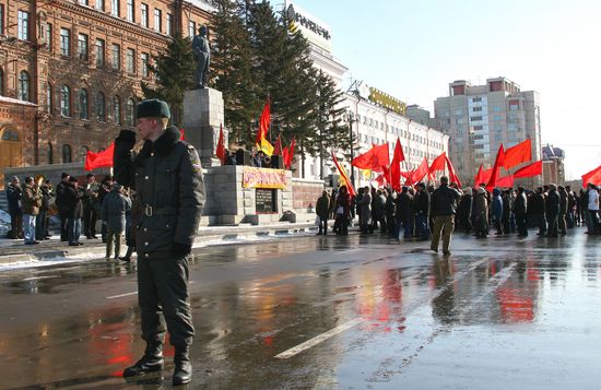 Communists celebrate 91st Bolshevik revolution anniversary