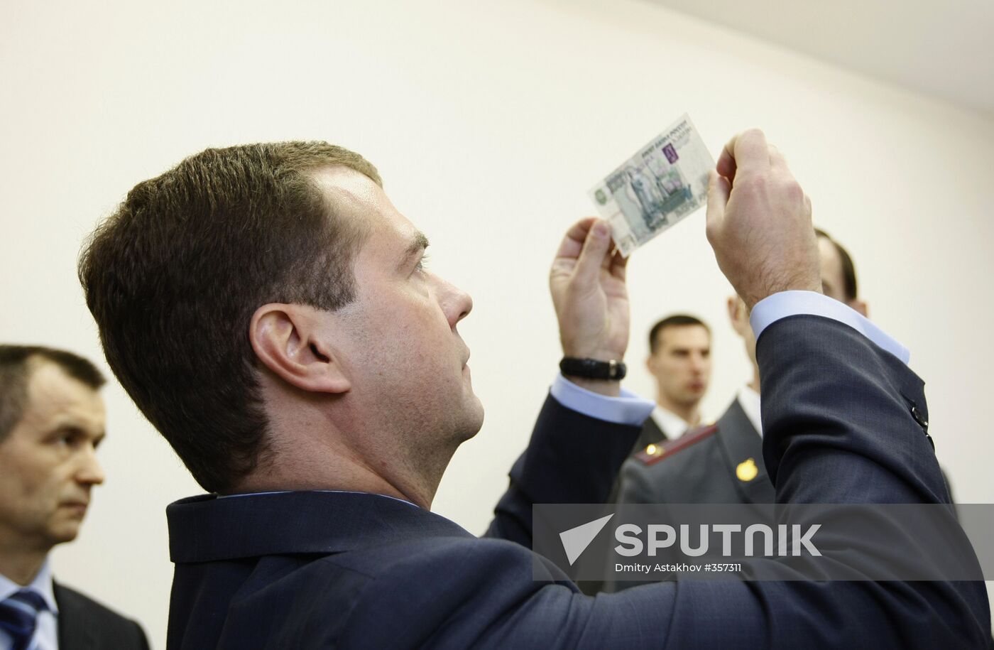 Russian president visits new police headquarters, St.Petersburg