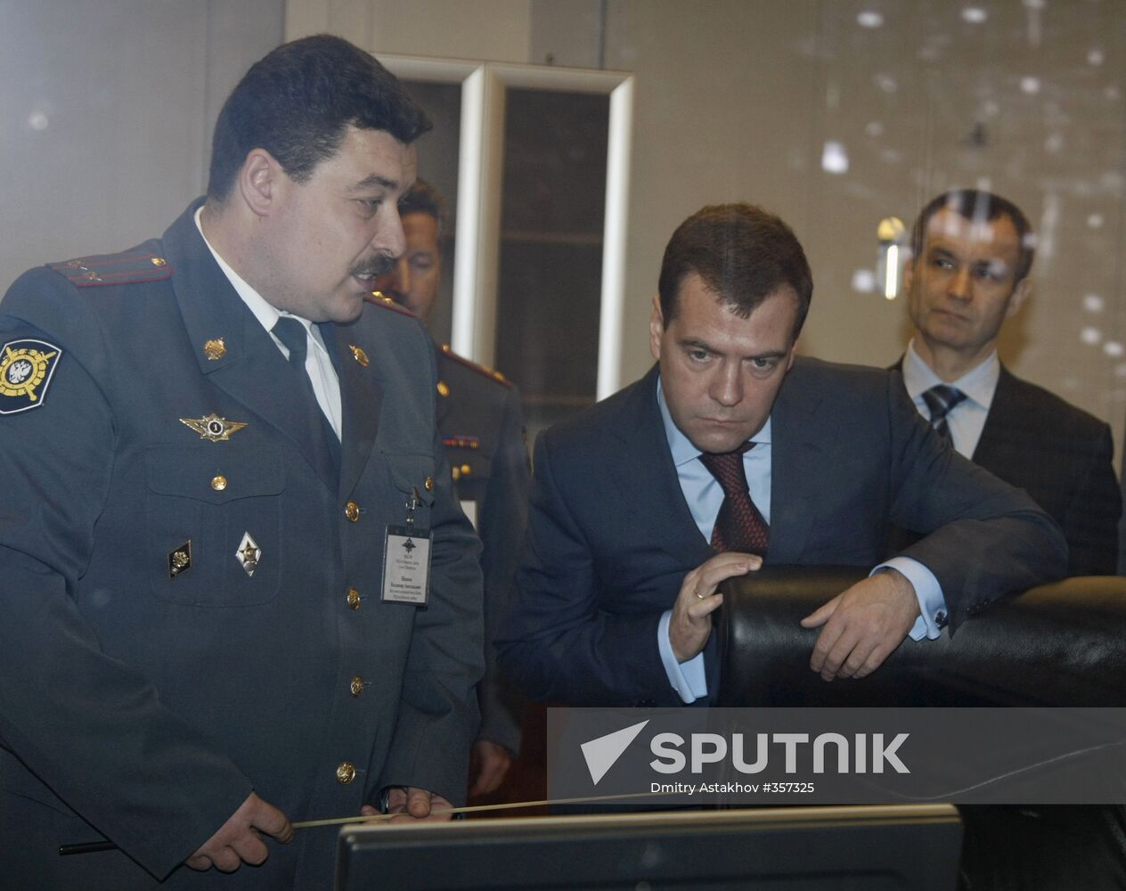 Russian president visits new police headquarters, St.Petersburg