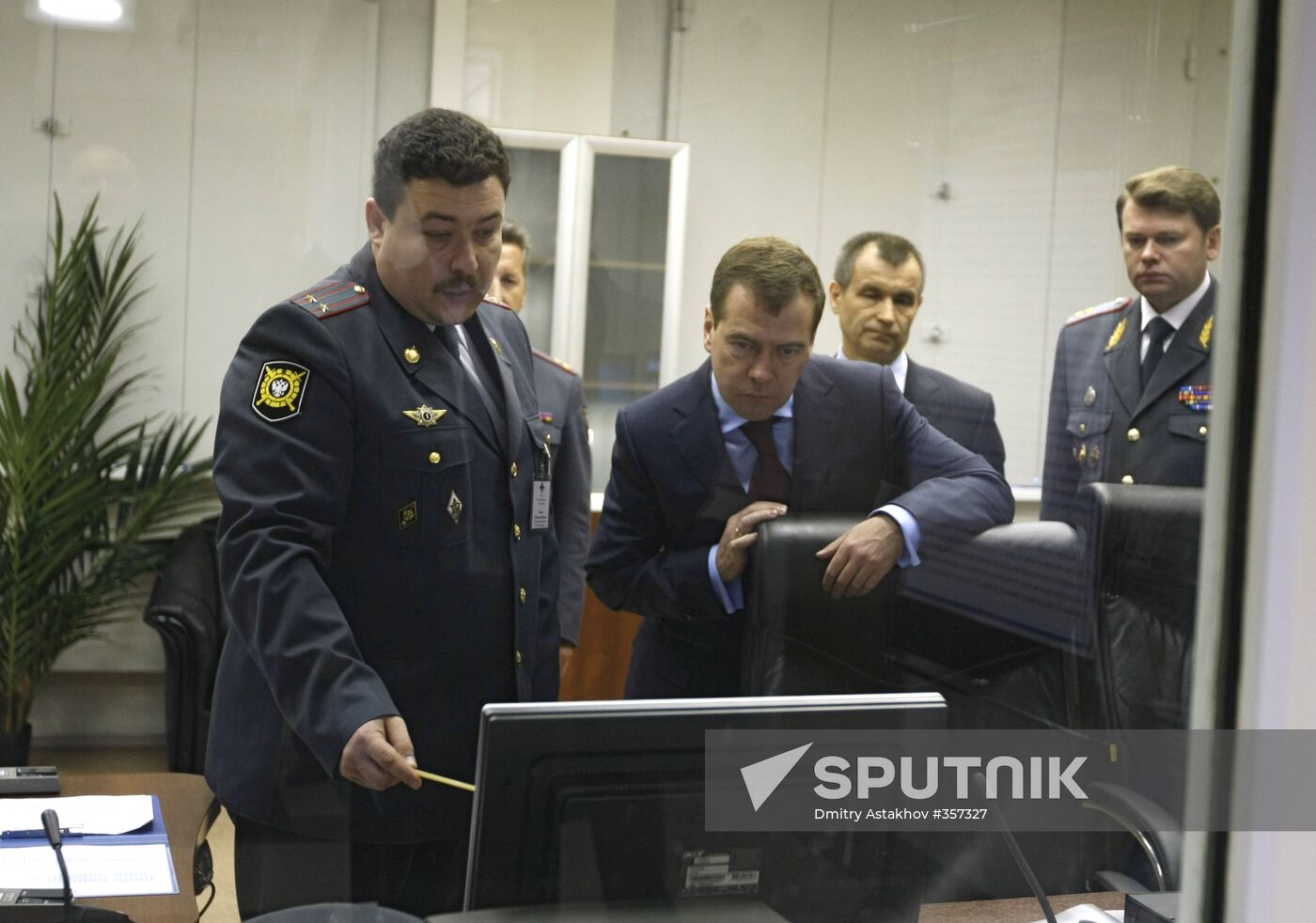 Russian president visits new police headquarters, St.Petersburg