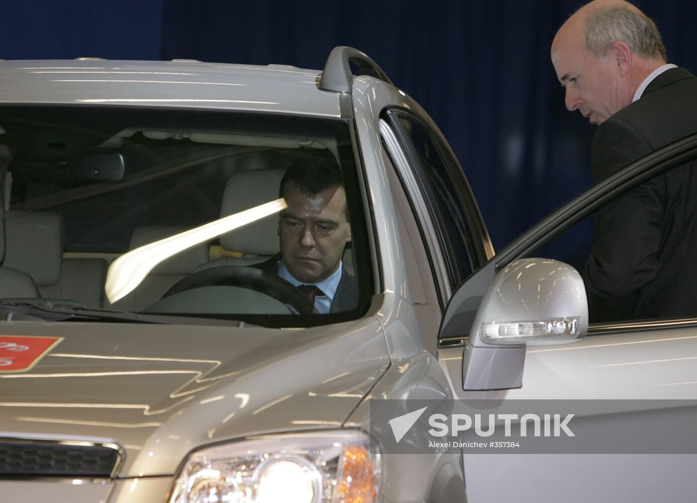 Opening new General Motors plant in St.Petersburg