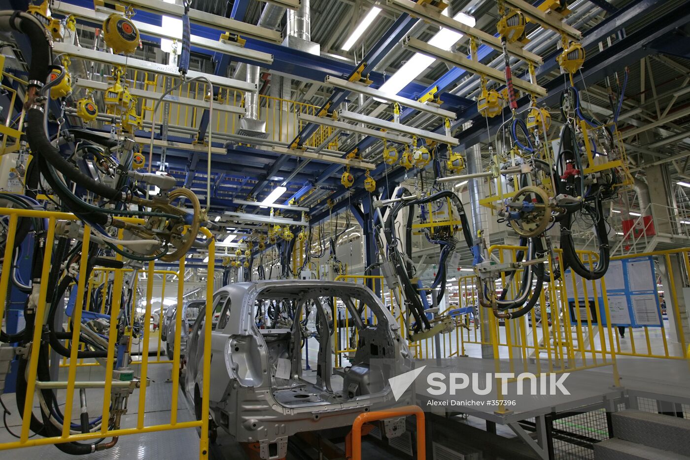 Opening new General Motors plant in St.Petersburg