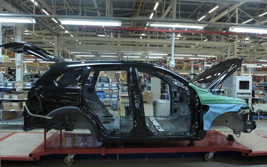 General Motors car assembly plant opened in St. Petersburg