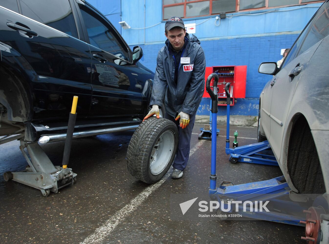 Tire fitting shops in Moscow