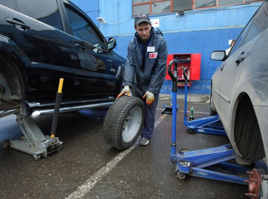 Tire fitting shops in Moscow