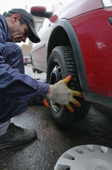 Tire fitting shops in Moscow