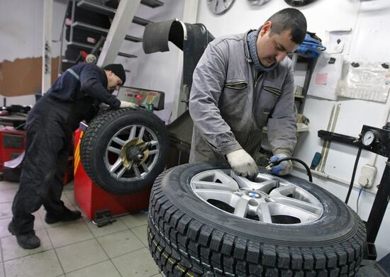 Tire fitting shops in Moscow