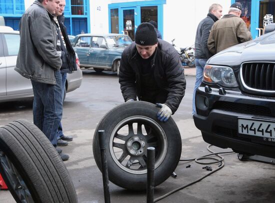 Tire fitting shops in Moscow