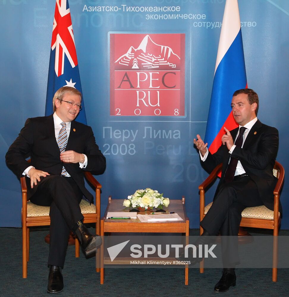 16th Asia-Pacific Economic Cooperation summit. Day Two.