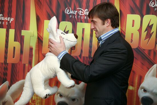 Actor Vladimir Vdovichenkov at premiere of "Bolt"