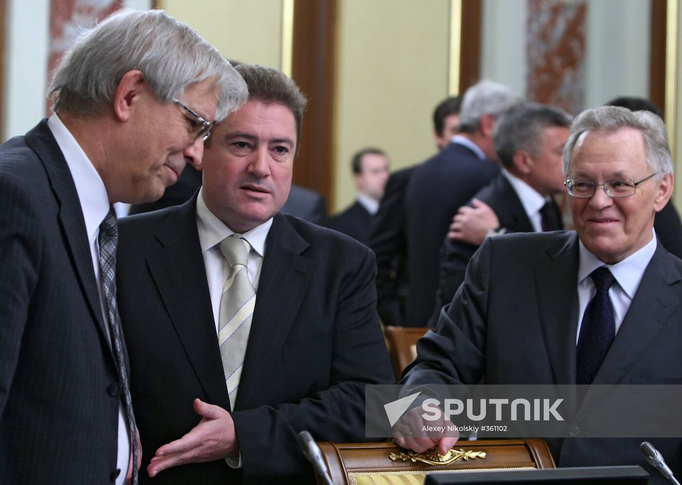 Government meeting, November 27