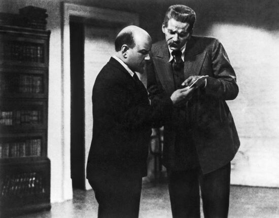 Film frame from the film "Lenin in 1918"