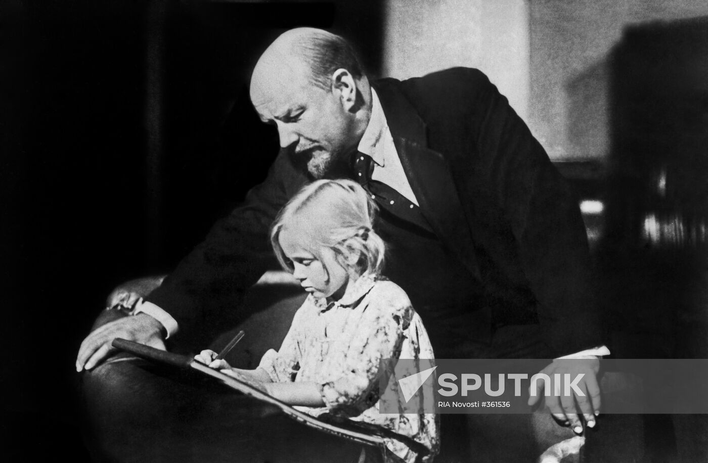 Still from film "Vladimir Lenin in 1918"