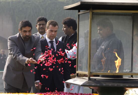 Dmitry Medvedev pays an official visit to India. Second day