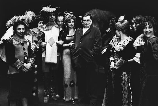 Vassily Solovyov-Sedoi, actors of the Mimics and Gesture Theater