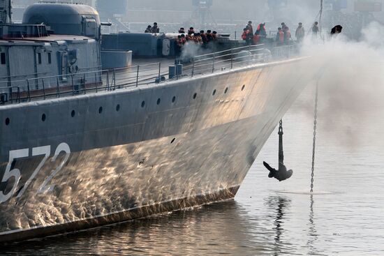 Pacific Fleet squadron leaving for the Indian Ocean