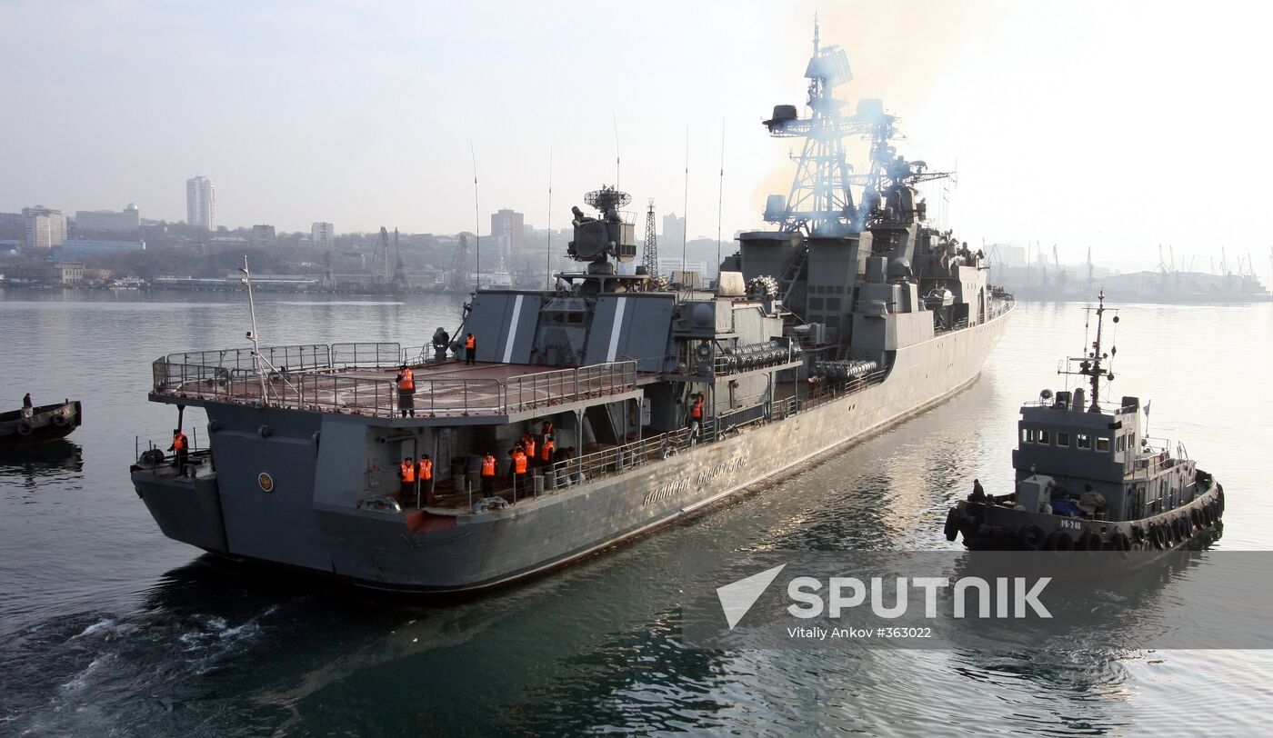 People see off Russia's Pacific Fleet ships