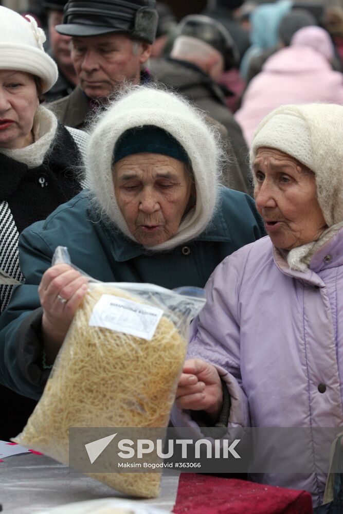 Buying food products