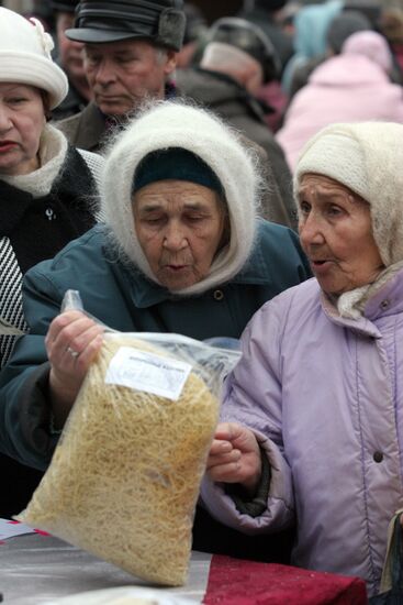 Buying food products